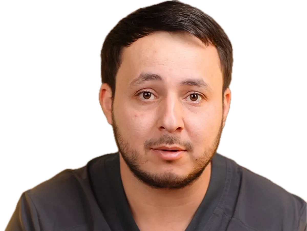 Ойбек Усманов, пластический хирург и специалист по пересадке волос